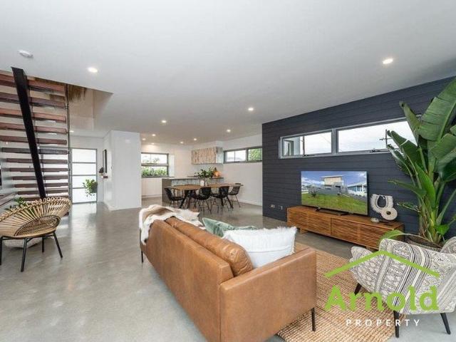 Perfect Immaculate 3 Bedroom Home
