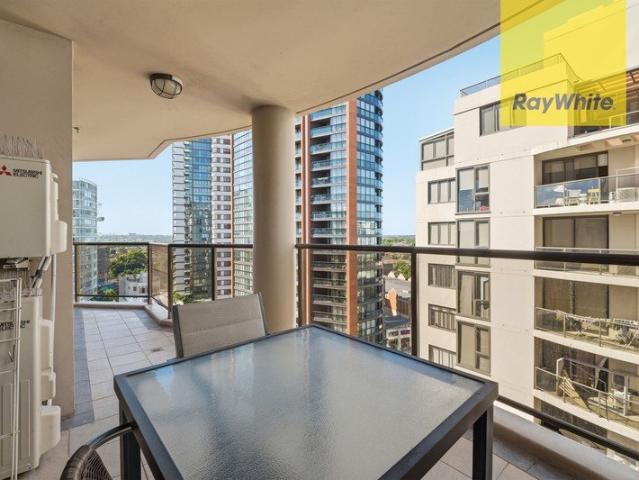 PERFECT INVESTMENT OR FIRST HOME MOMENTS FROM PARRAMATTA CBD
