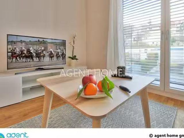 PERFECT LIVING