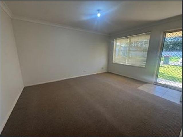 Perfect Located 3 bedroom Home!