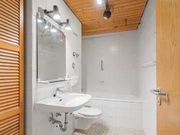 Perfect location by the Isar. Wonderful, quiet apartment Munich
