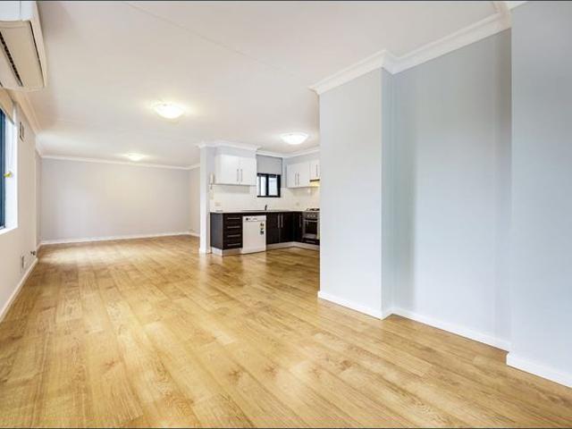 Perfect Location in Shenton Park!