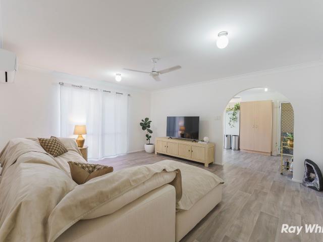 PERFECT LOCATION! RENT WILL INCREASE TO $570.00 P/W FROM THE 6TH DEC 2026