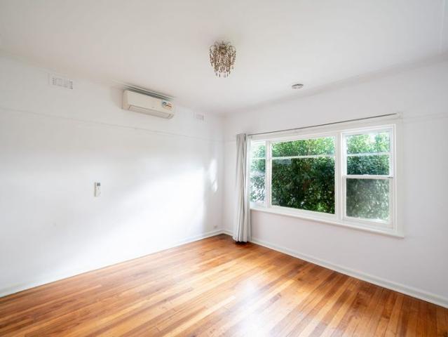 Perfect location, with enviable lifestyle opportunity!