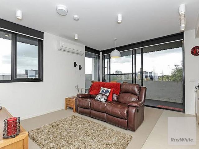 PERFECT LOCATION!