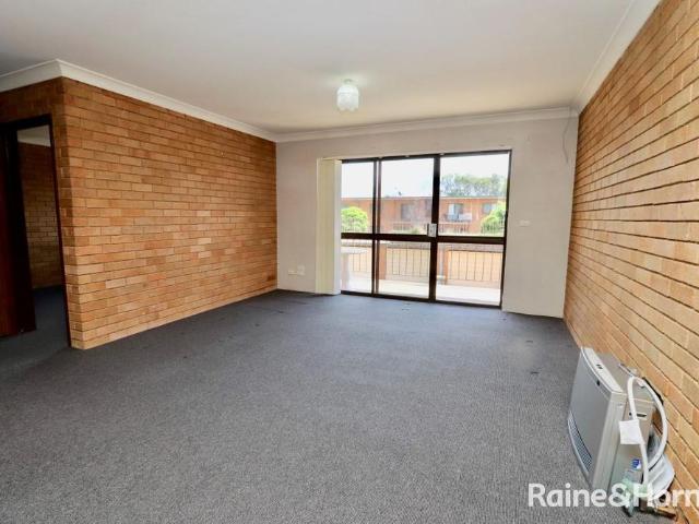Perfect Piper Upstairs Unit Available 19.8.2026