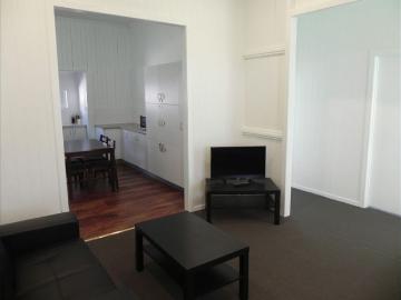 PERFECT ROOMING ACCOMMODATION FOR STUDENTS CLOSE TO QUT