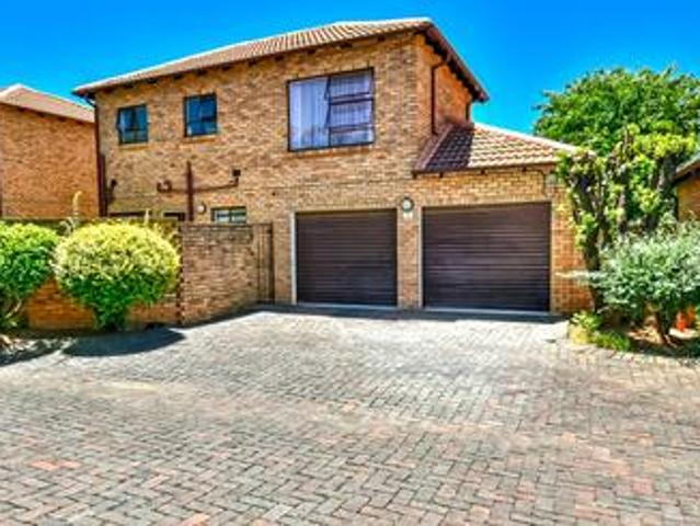 perfect starter home | 3 bed duplex.