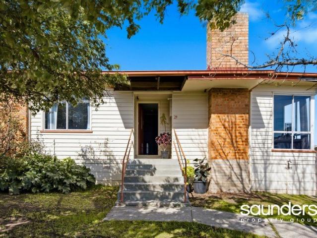 PERFECT STARTER HOME or INVESTMENT