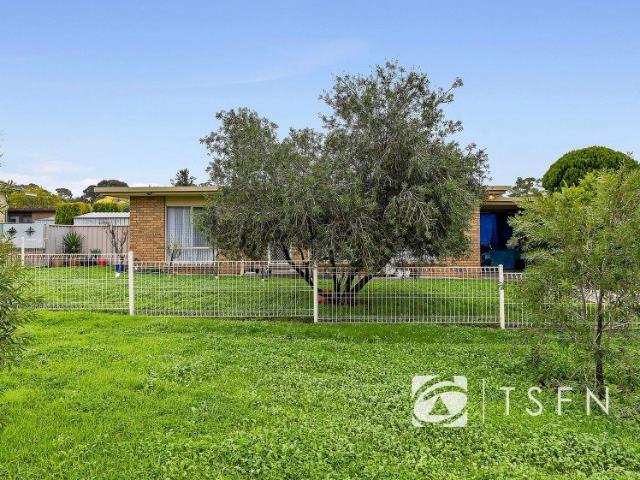 Perfect Starter/Retirement Unit Or Investment Opportunity