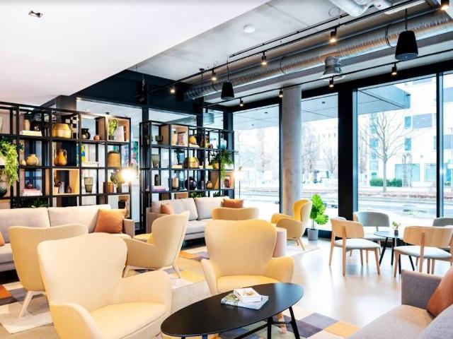 Perfect studio near airport, Frankfurt Amsterdam Apartments for Rent