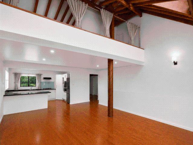 Perfect Salamander Bay Location!