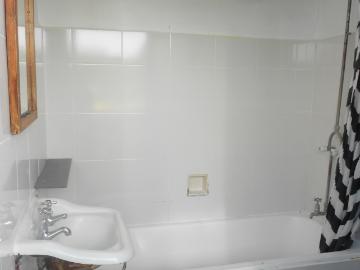 PERFECT SHARE ACCOMMODATION LOCATED IN THE HEART OF FORTITUDE VALLEY