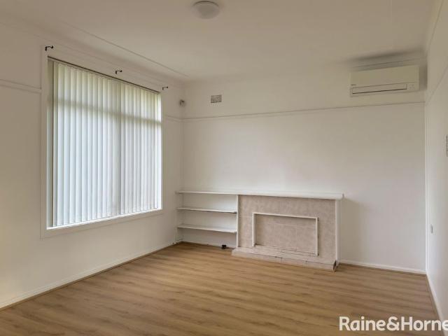 Perfect Three Bedroom Family Home Just Minutes to Local Schools!