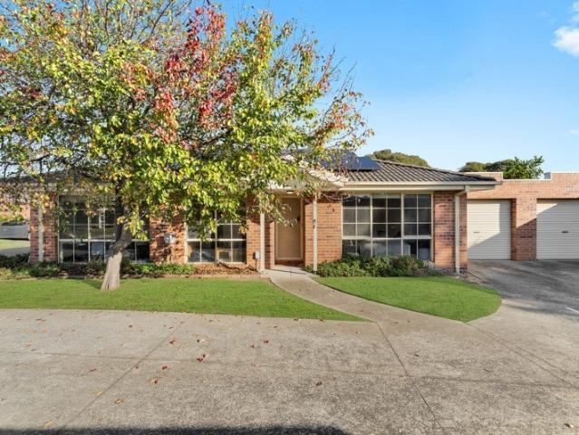 Perfect Unit in Desirable Carrum Downs Pocket