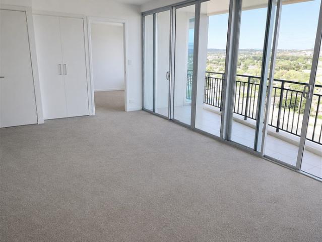 PERFECT 1 BEDROOM PLUS STUDY WITH 2 BATHROOMS! SECURE THIS ONE NOW!