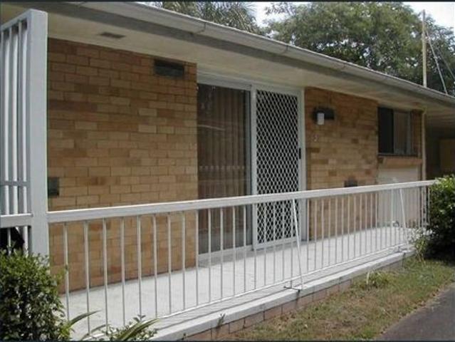 Perfect 2 Bedroom Retreat in Prime Location!