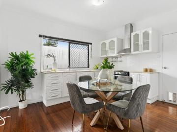 Perfect 3 Bed Home, Only 15 Mins From The City