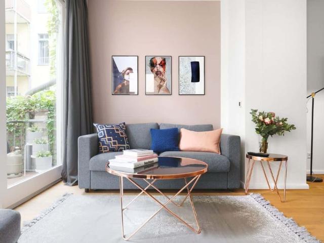 Perfect 3 room apartment at Torstr. with balcony, Berlin