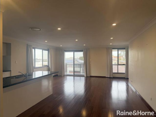 Perfect 5 Bedroom, Family Home!
