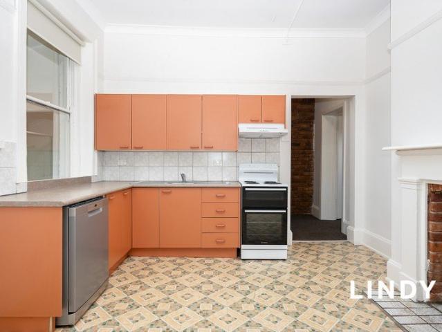 Perfectly blending charm, space and practicality, this beautify presented three bedroom, two bathroom townhouse offers comfort and convenience