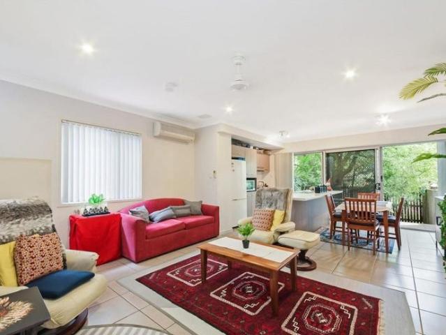 Perfectly Designed for the Entertainer!