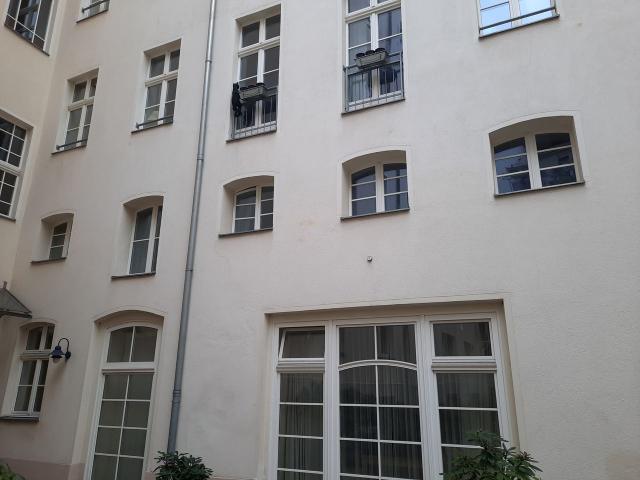 Perfectly equipped 5 room 3 bedroom apartment, Berlin Amsterdam Apartments for Rent