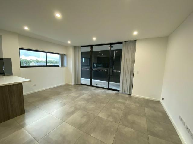 PERFECTLY LOCATED 2 BEDROOM