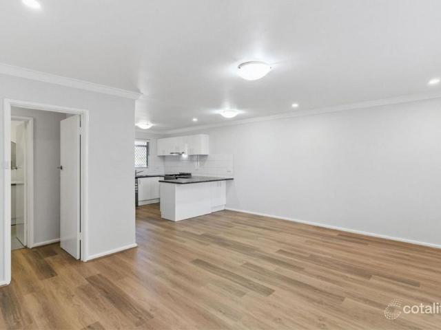 Perfectly Located 2x1 Home – Great Value & Convenient Lifestyle!