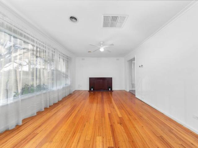 Perfectly Located 3 Bedroom Home!