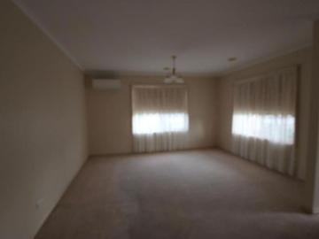 PERFECTLY LOCATED TWO BEDROOM UNIT