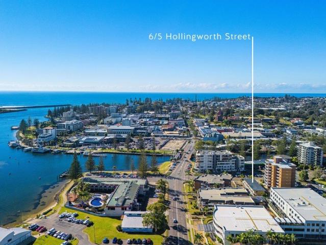 Perfectly Located And Easy Living