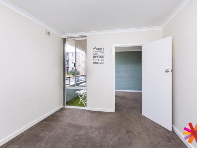 PERFECTLY LOCATED APARTMENT