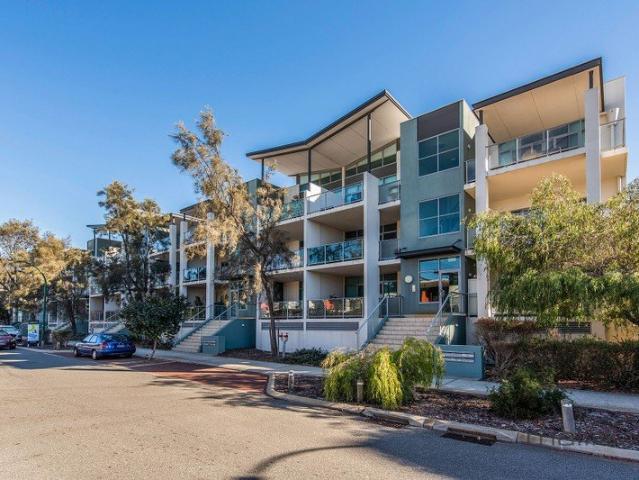 Perfectly Located Apartment in Success