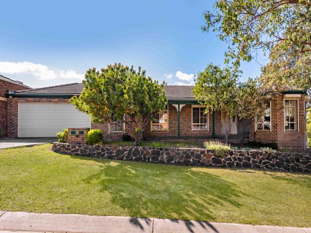 Perfectly Located Family Home for Rent!