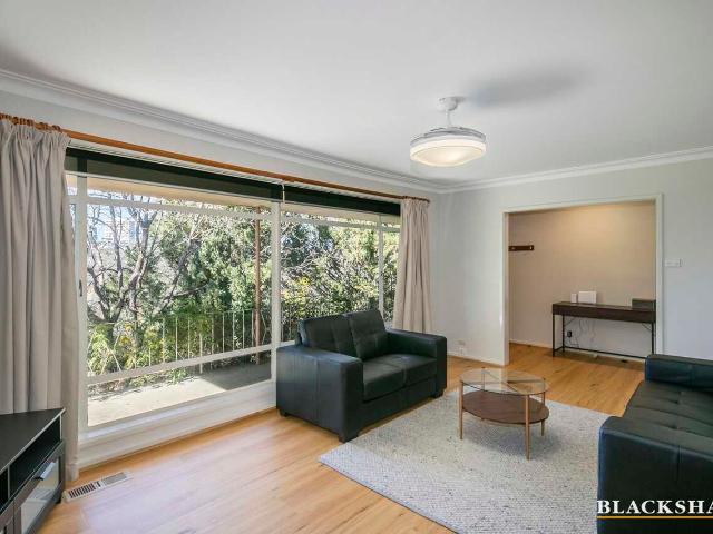 Perfectly Located, Private Family Home