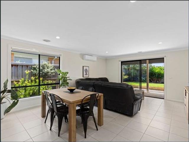 Perfectly located, refreshed home!