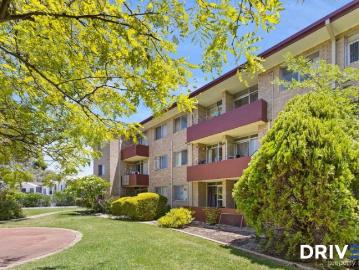 Perfectly Positioned 1 Bedroom Unit in Wembley