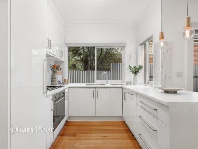Perfectly Positioned 2 Bedroom Villa Unit