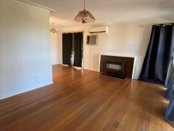 PERFECTLY POSITIONED 3 BEDROOM HOME