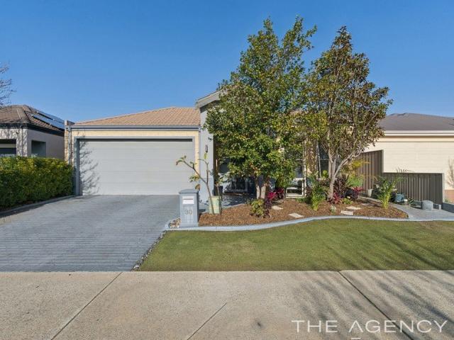 Perfectly Positioned! Caladenia School Zone. Calling First home buyers and downsizers!
