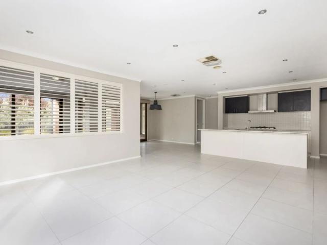 Perfectly positioned family home in Jackass Flat