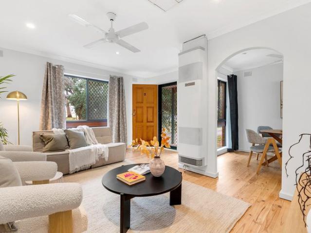 PERFECTLY POSITIONED FOR EFFORTLESS LIVING
