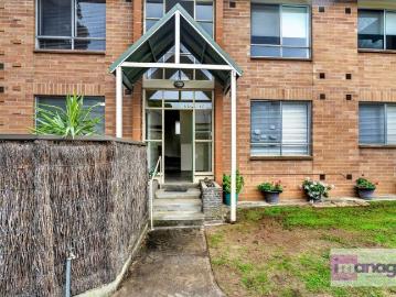 Perfectly positioned Ground Floor Living in Leafy Leabrook Walk to Shopping Open 27/6 @ 1.00pm