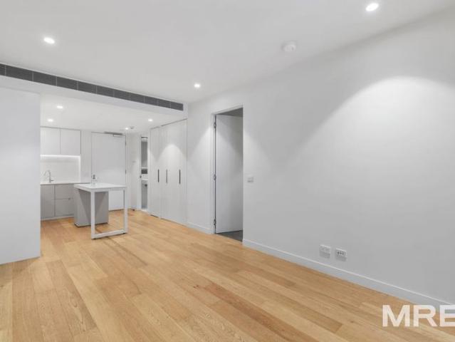 Perfectly positioned in the heart of Collingwood