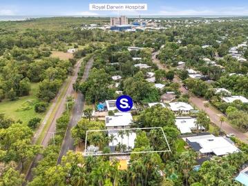 House for sale in Tiwi - Swimming pool