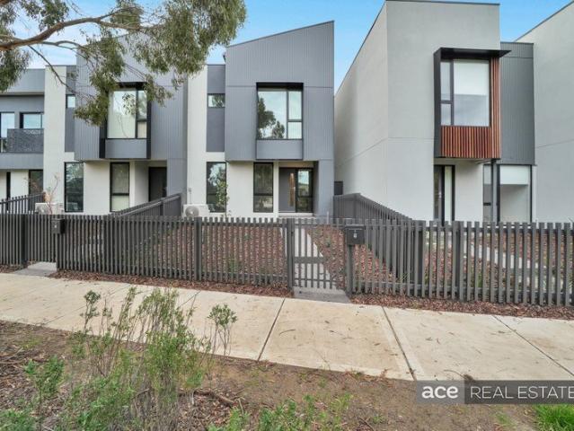 Perfectly positioned in a sought after pocket of Point Cook