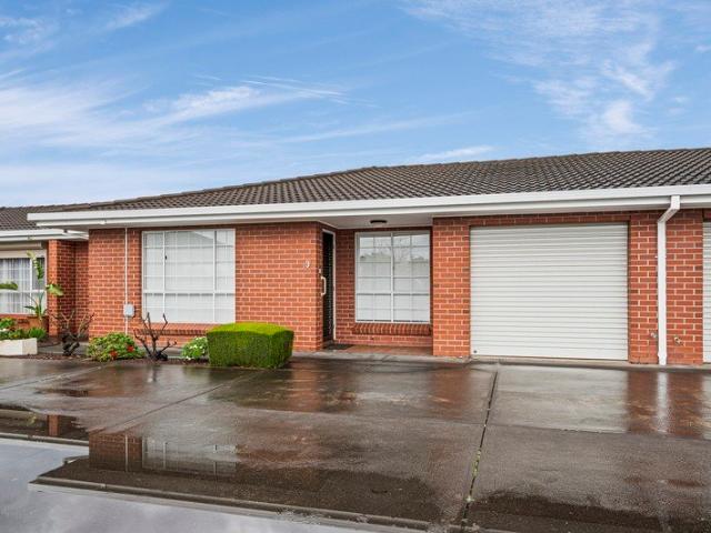 Perfectly Positioned offering Comfort and Convenience