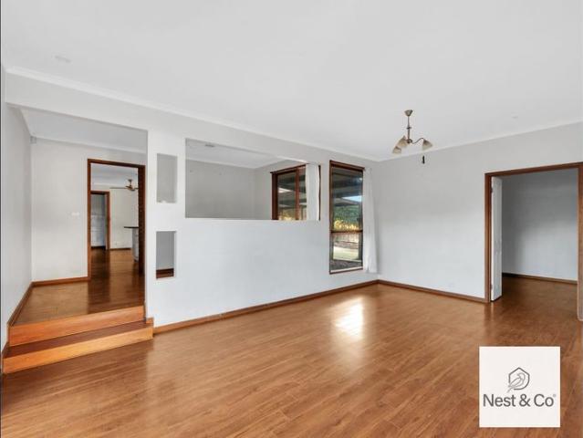 Perfectly Positioned Opposite Craigieburn Station
