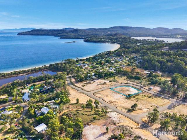 Perfectly positioned parcel of land